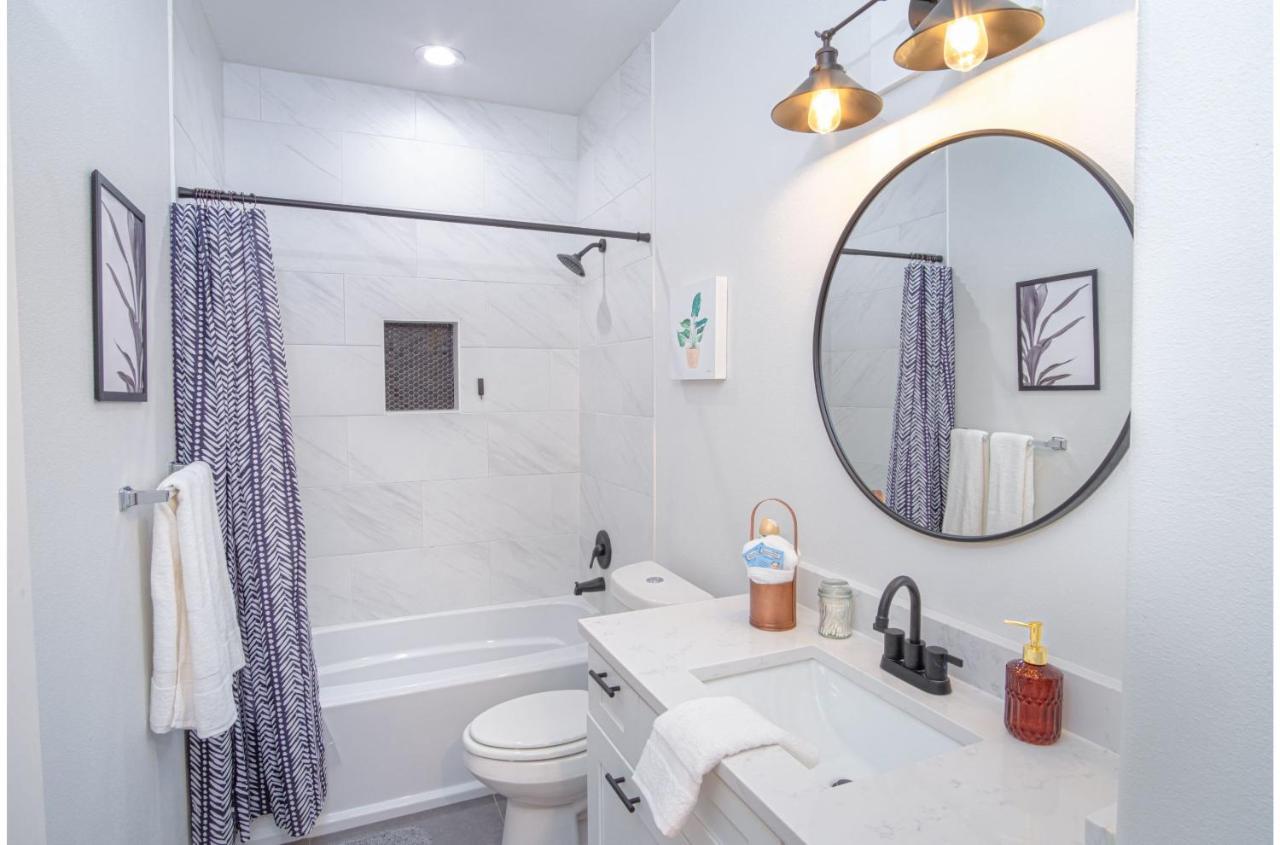 Spectacular 3 Bedroom Plus 2 And A Half Ba Apt Near Downtown San Antonio Exterior foto